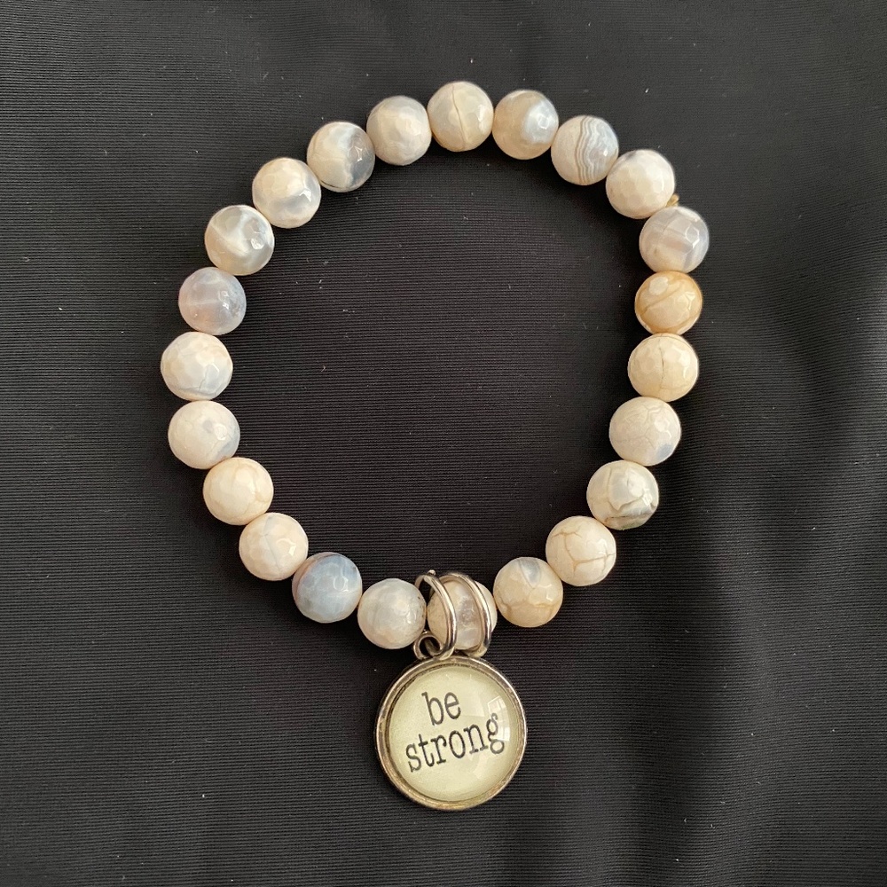 Beaded Bracelet with Charm. One Size, Ivory, grey with a hint of blue.